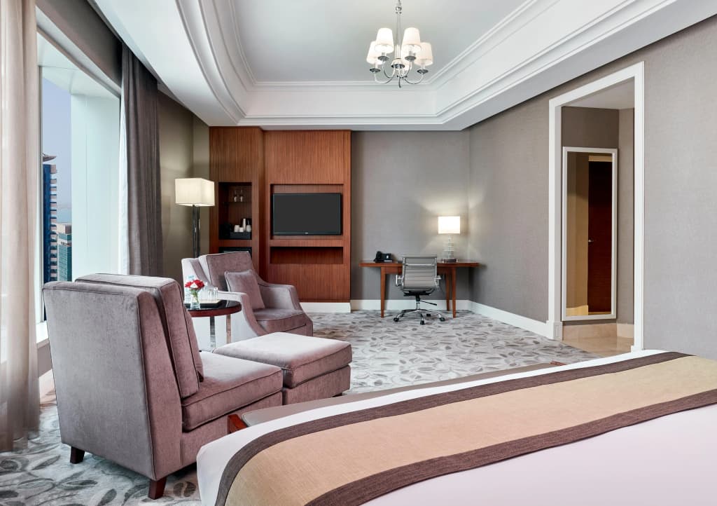 Best Plaza Hotel West Bay - photo 10