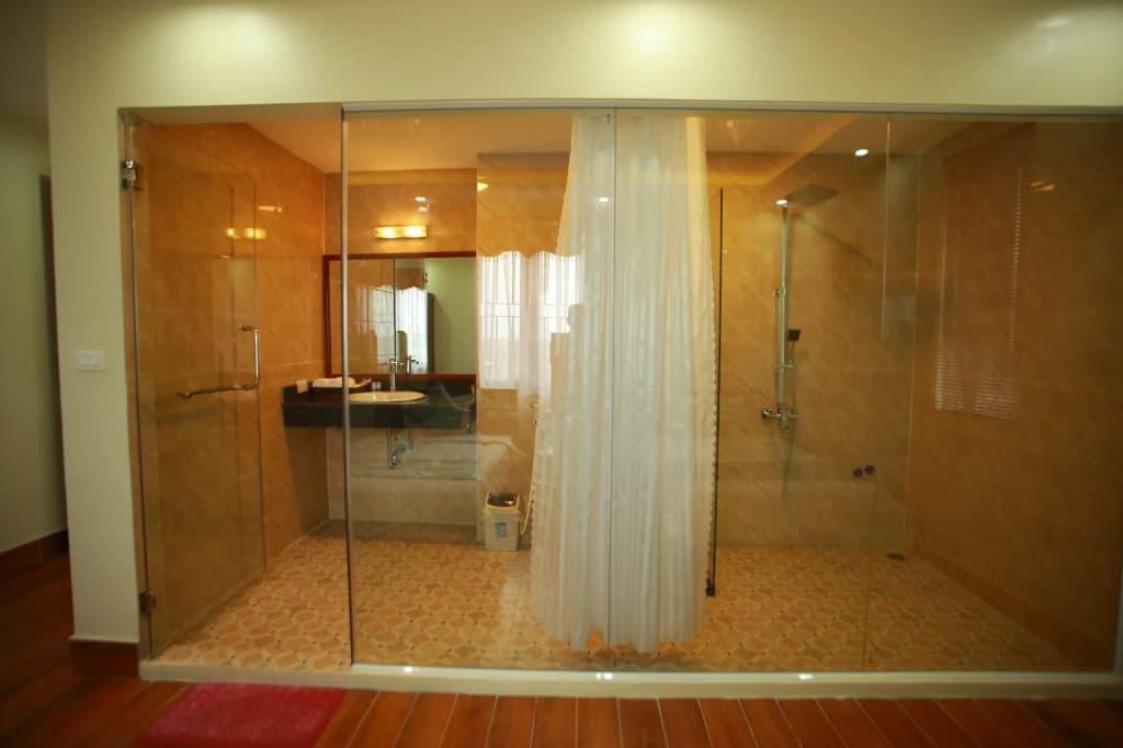 Family Airport Hotel - photo 12