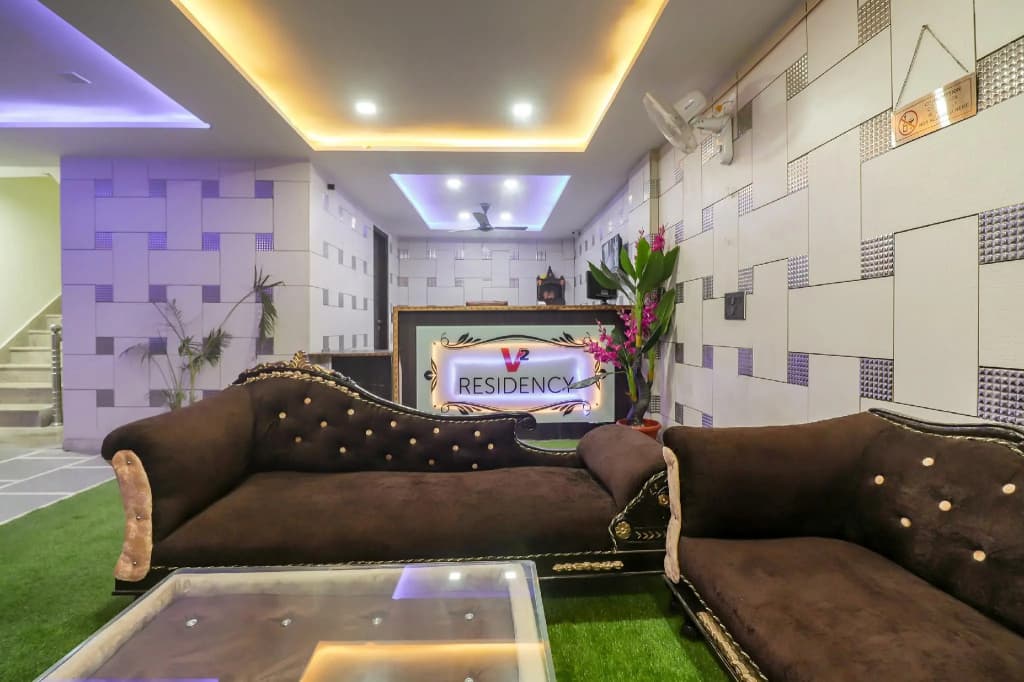 OYO Flagship 64184 Moody Moon Residency - photo 5