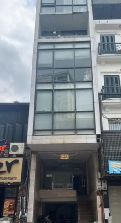 Aimee House - Pham Hong Thai - photo 1