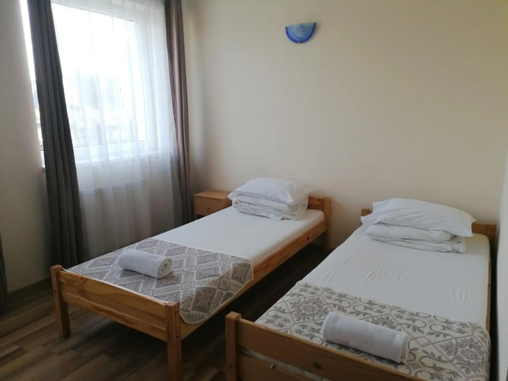 Hotel Ferihegy - photo 4
