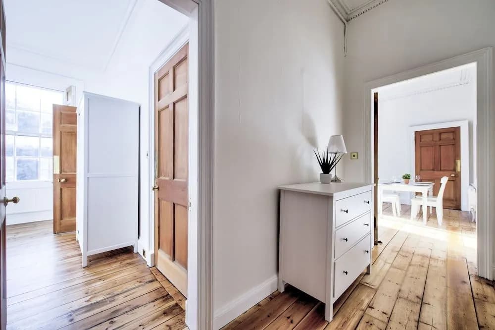 Cumberland - New Town Apartment - photo 2