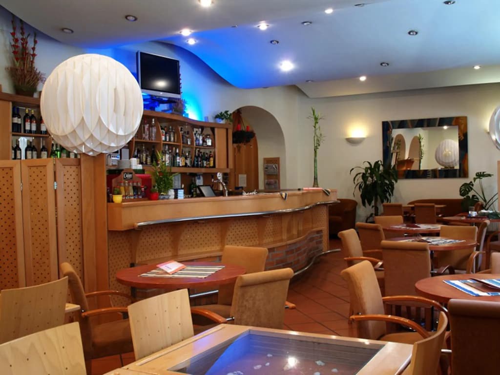 EA Hotel Tosca - photo 17