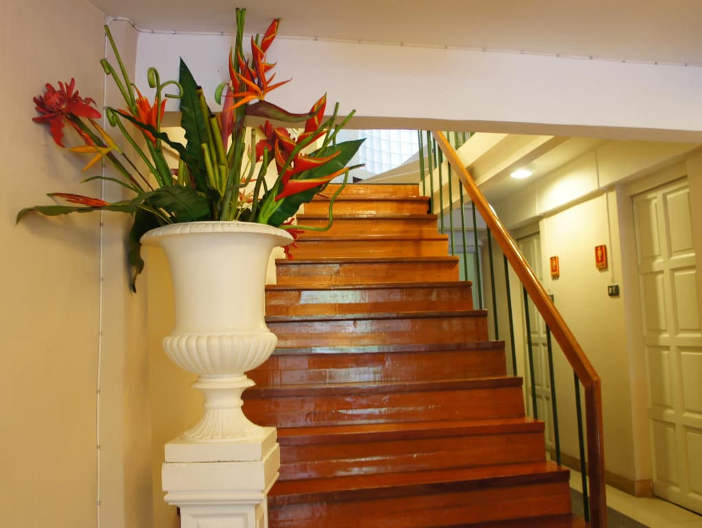 Ratchadamnoen Residence - photo 15