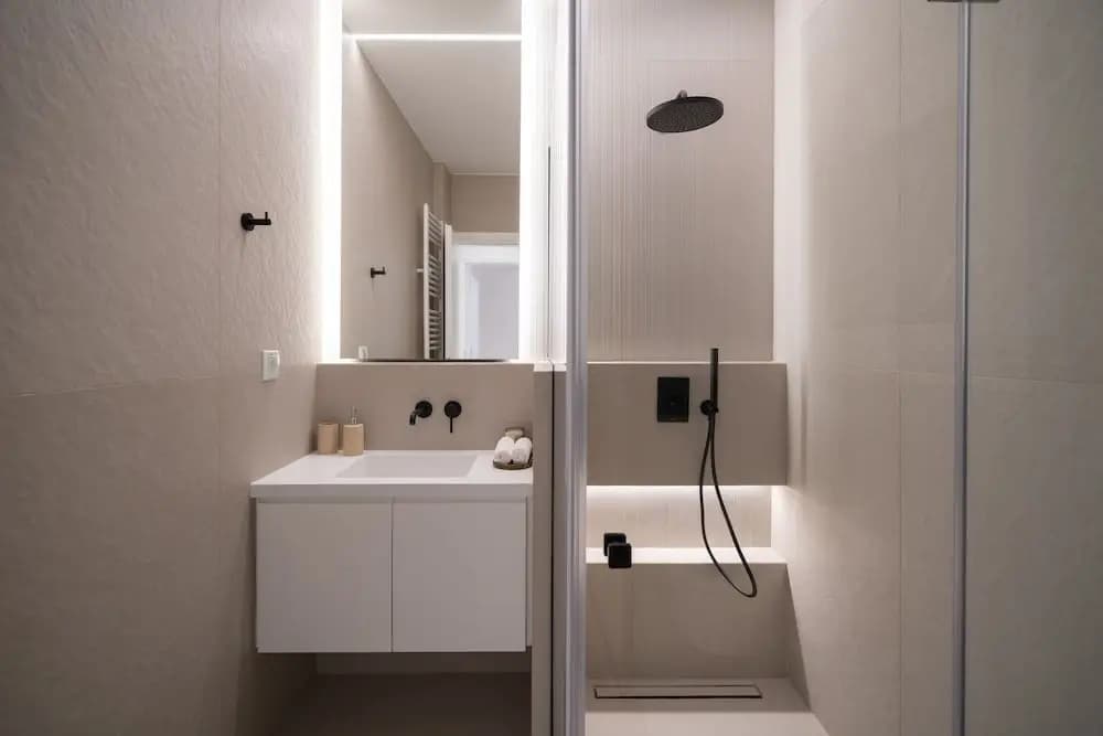 Kolonaki Upscale 4 bdr Luxury apartment - photo 9