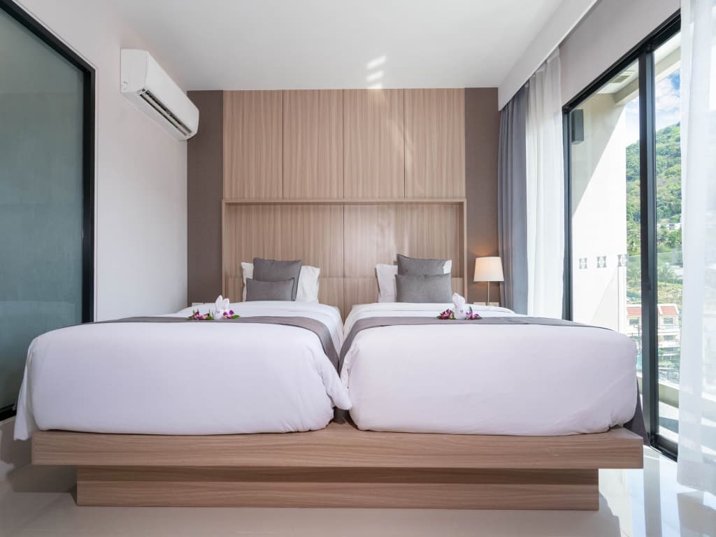 Patong Bay Residence - photo 4