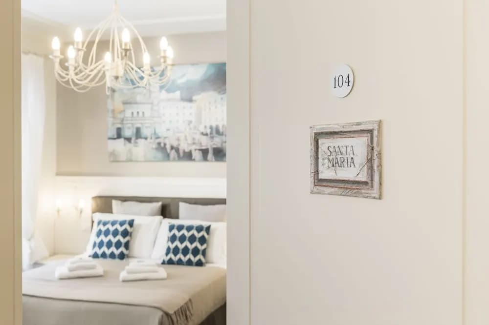 Trastevere Gallery Suites - photo 17