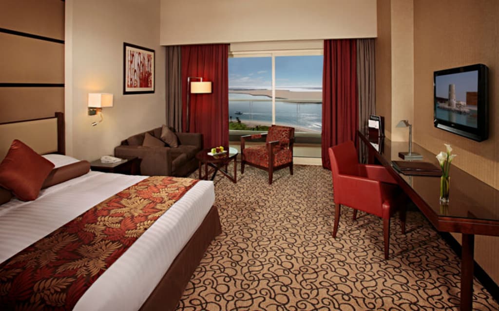Khalidiya Palace Rayhaan by Rotana Hotel - photo 22