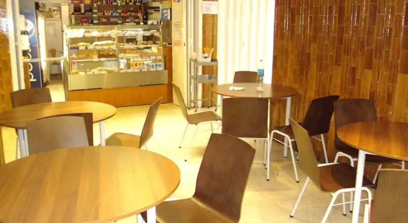 Universum Hostel - photo 10