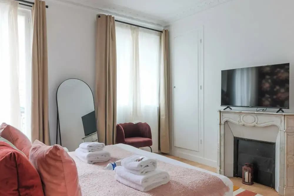 Eclectic Apartment - 2br/6p - Place de la Nation - photo 4