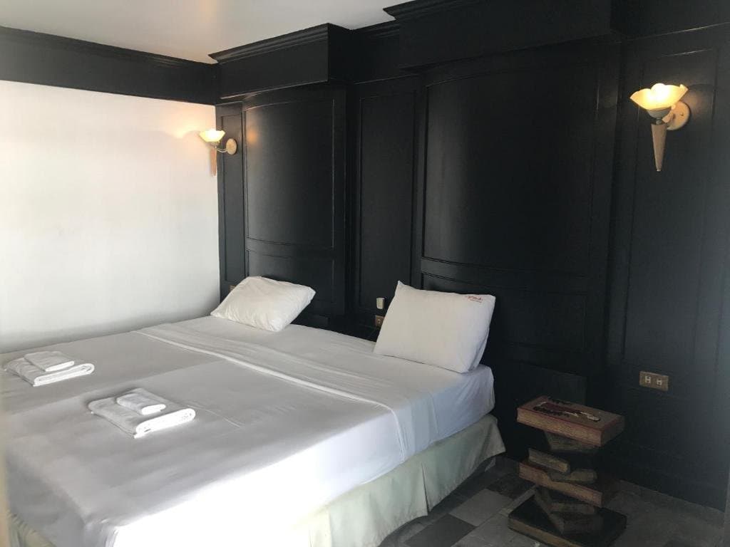 Maximum Boutique Hotel - photo 8