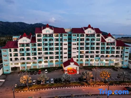 AnyLodge Waterfront Marina Island Pangkor - photo 5