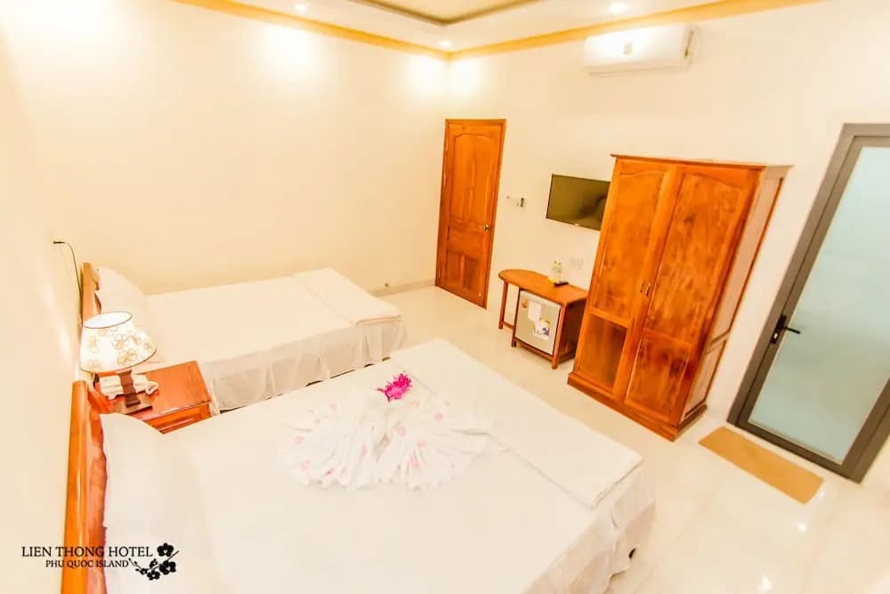 Lien Thong Hotel - photo 30