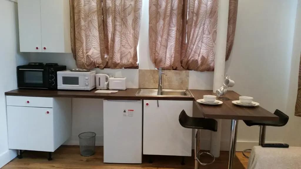 Shepherd's Bush Flats - photo 11