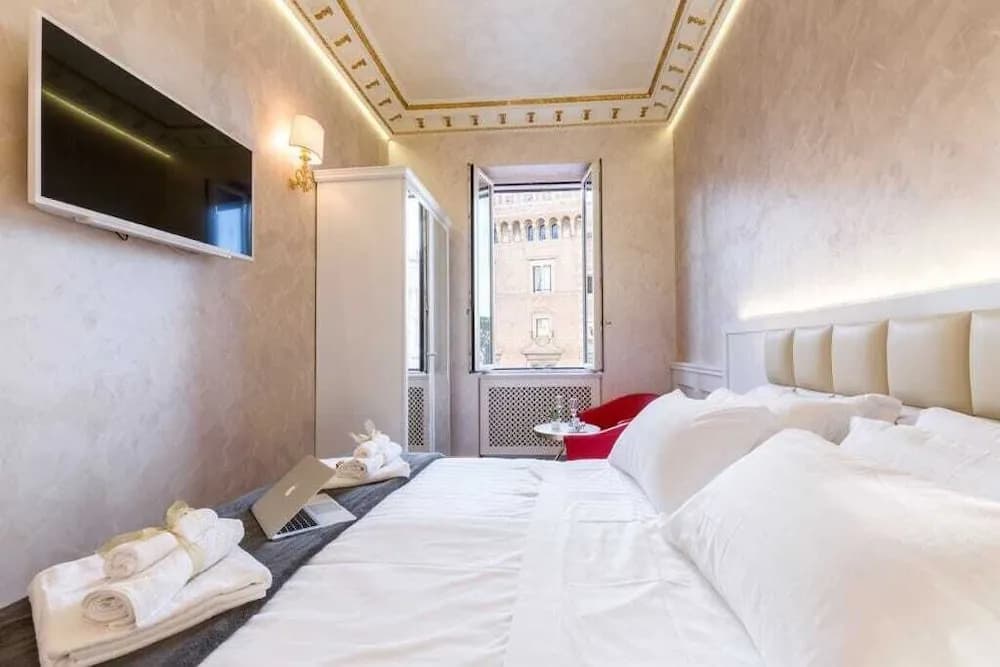 Piazza Venezia Luxury Suite - photo 4