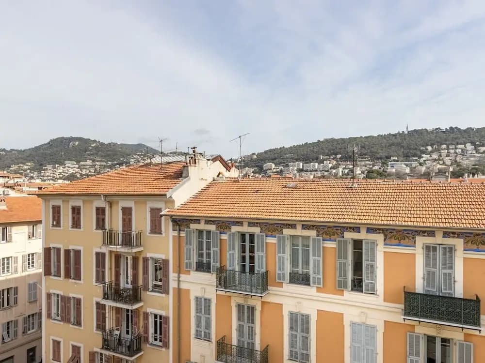 Elegant Holiday Home in Nice with Balcony - main photo