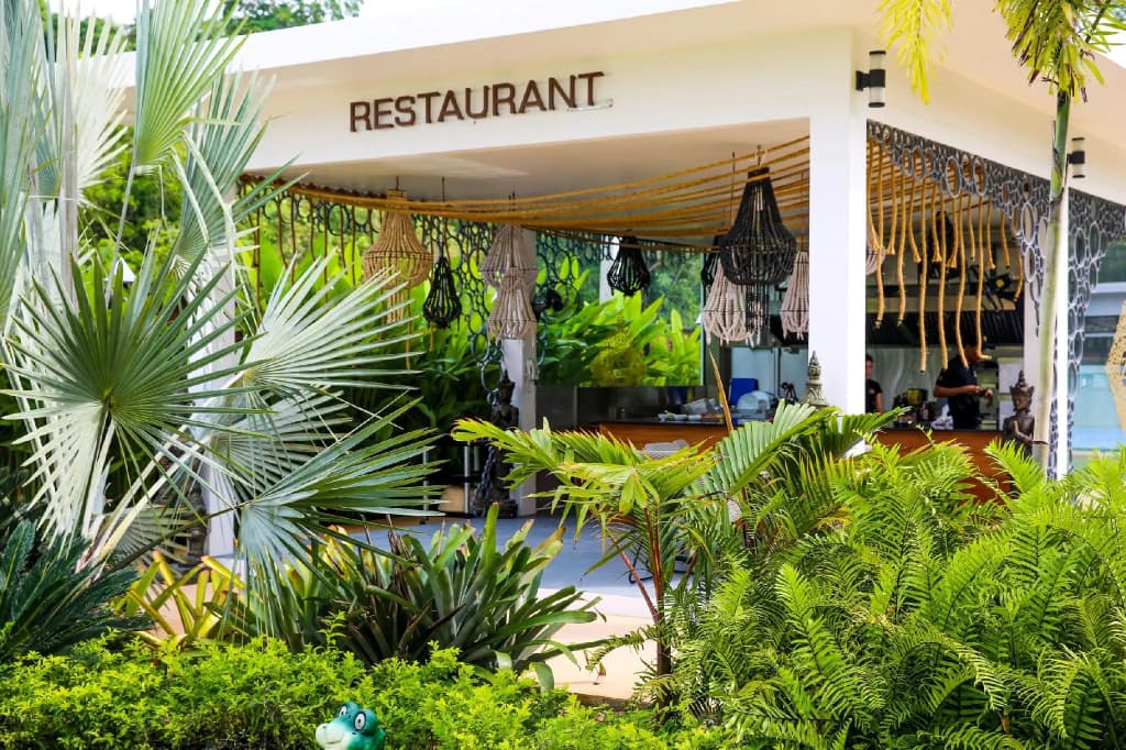 Zee Luxury Boutique Hotel - photo 3