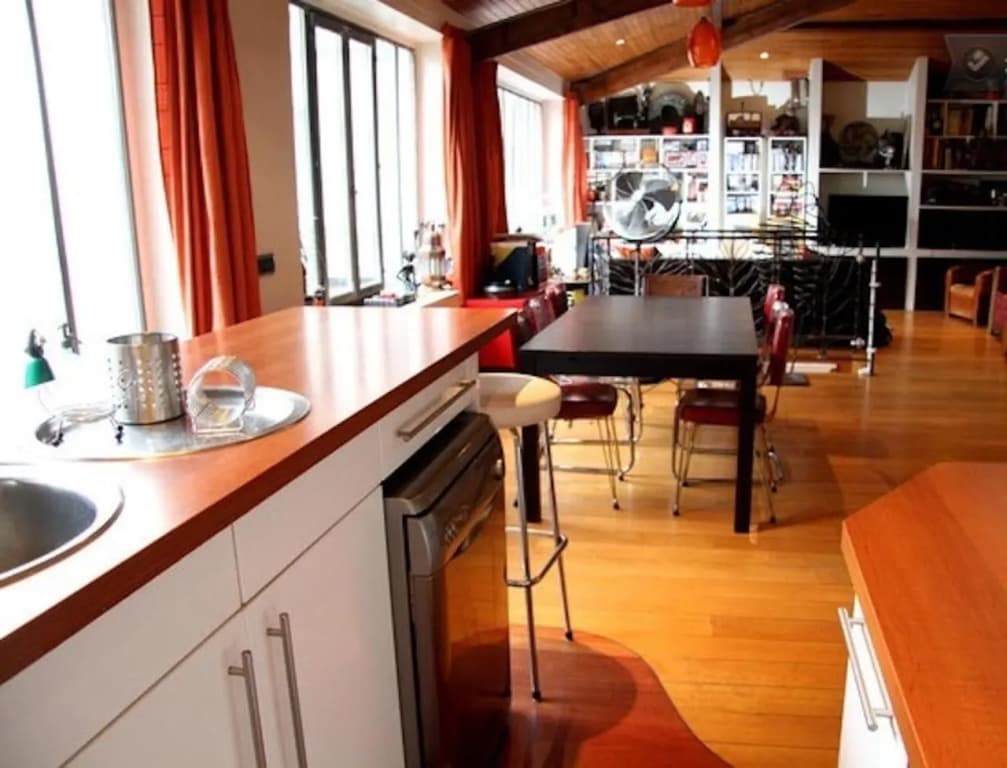 Loft Character with a View of Court - photo 11
