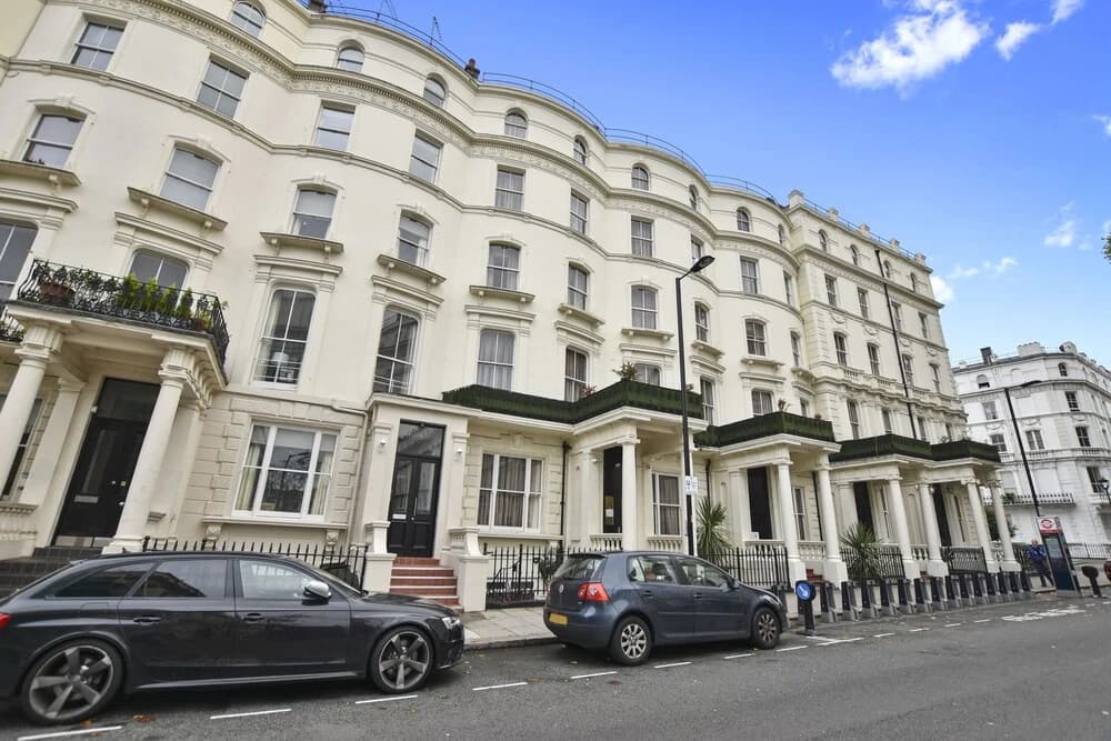 Leinster Square by Bridgestreet - main photo