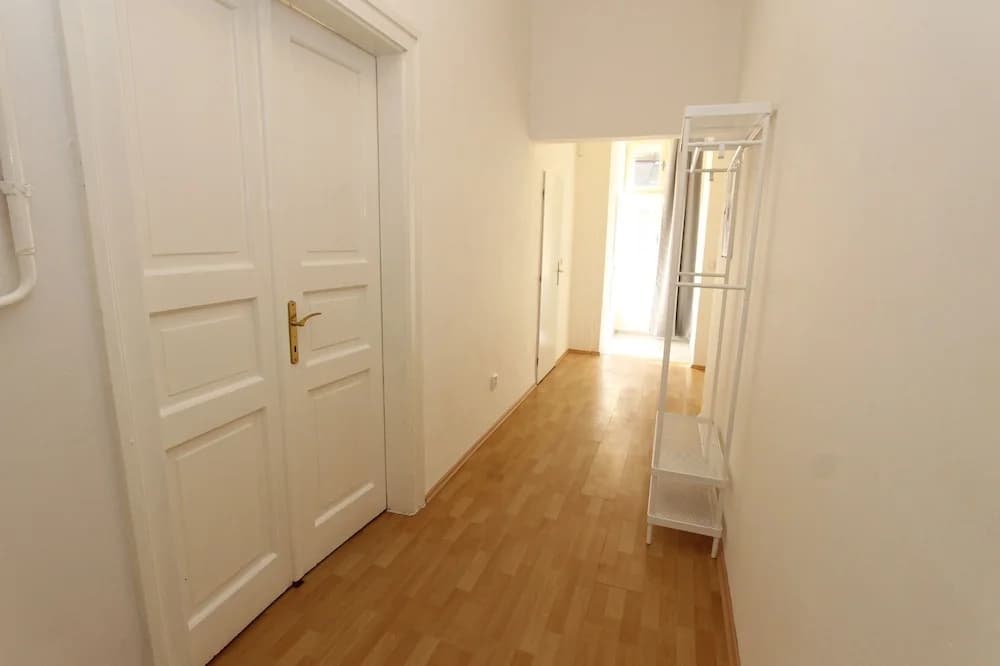 Zizka Home Apartments - photo 11
