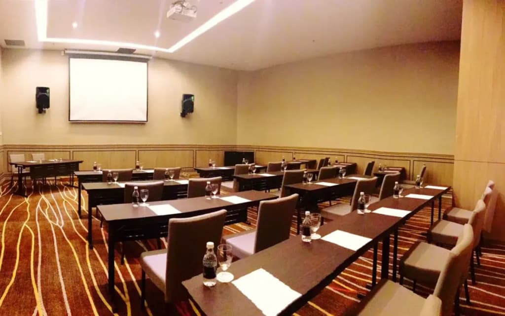 Impiana Hotel Senai - photo 19