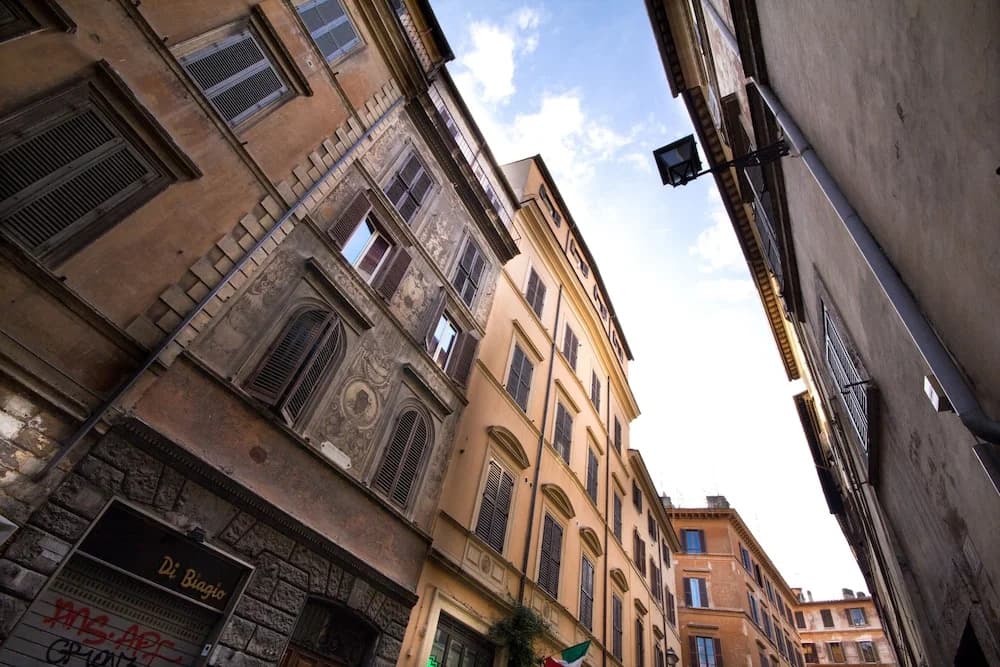 Tor Millina in Piazza Navona - main photo
