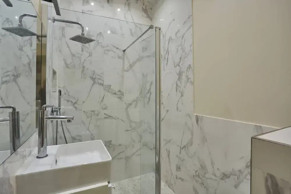 Sublime Apartment in the Heart of Paris 10 People - photo 7