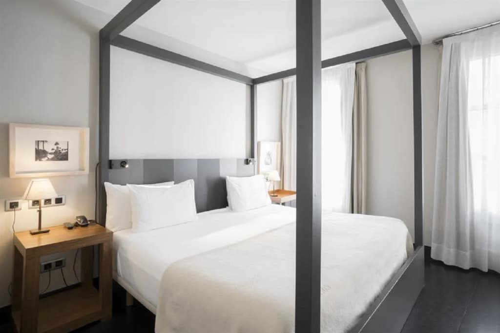 Chic&basic Habana Hoose Hotel - photo 2