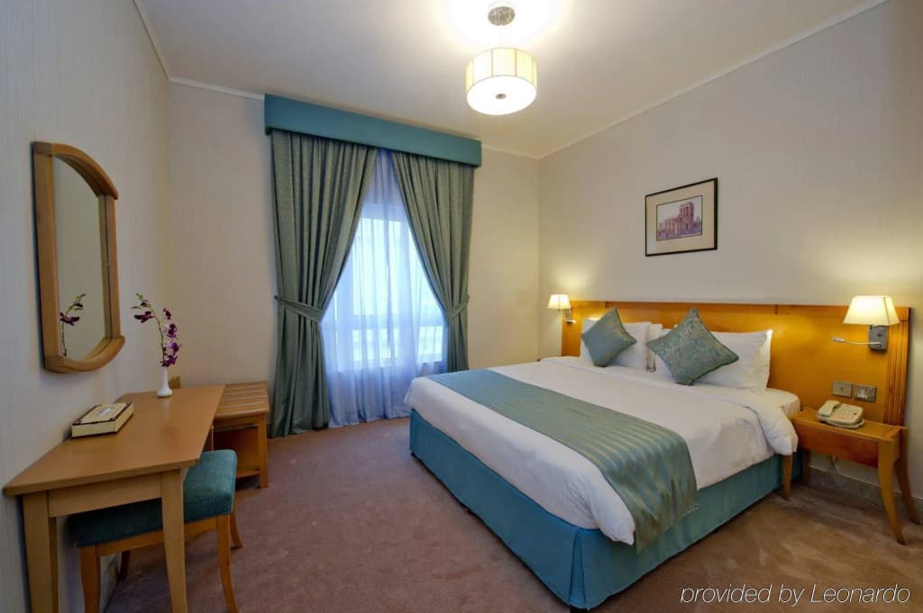 Al Bustan Center & Residence Hotel - photo 8
