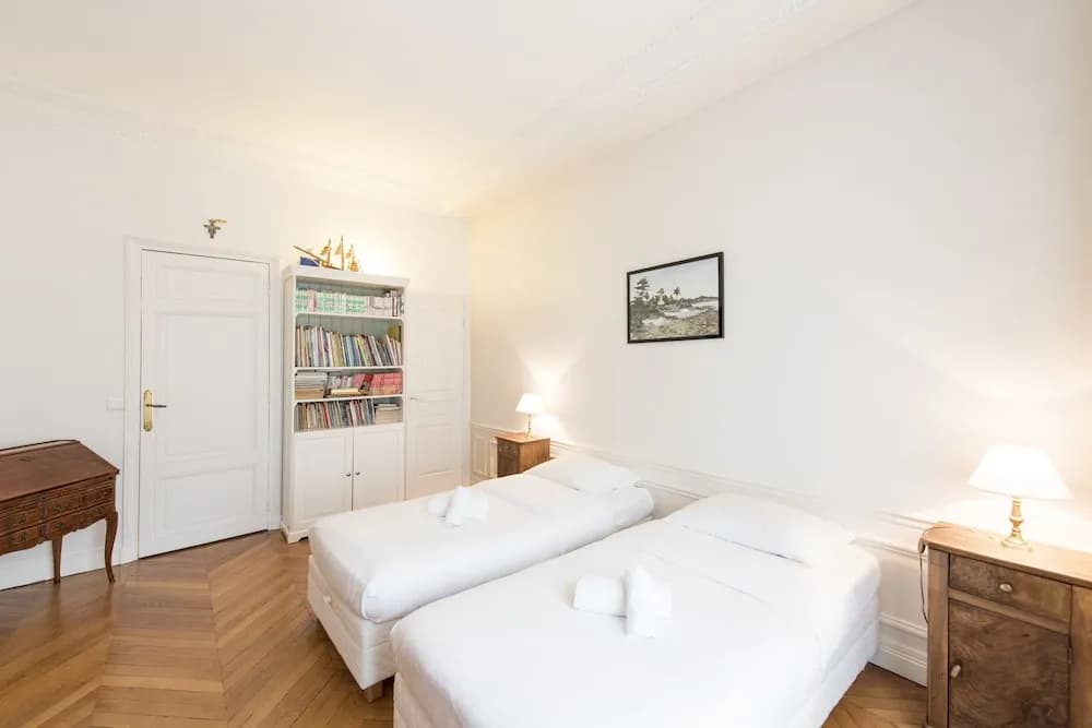 Elegance near Batignolles - photo 11