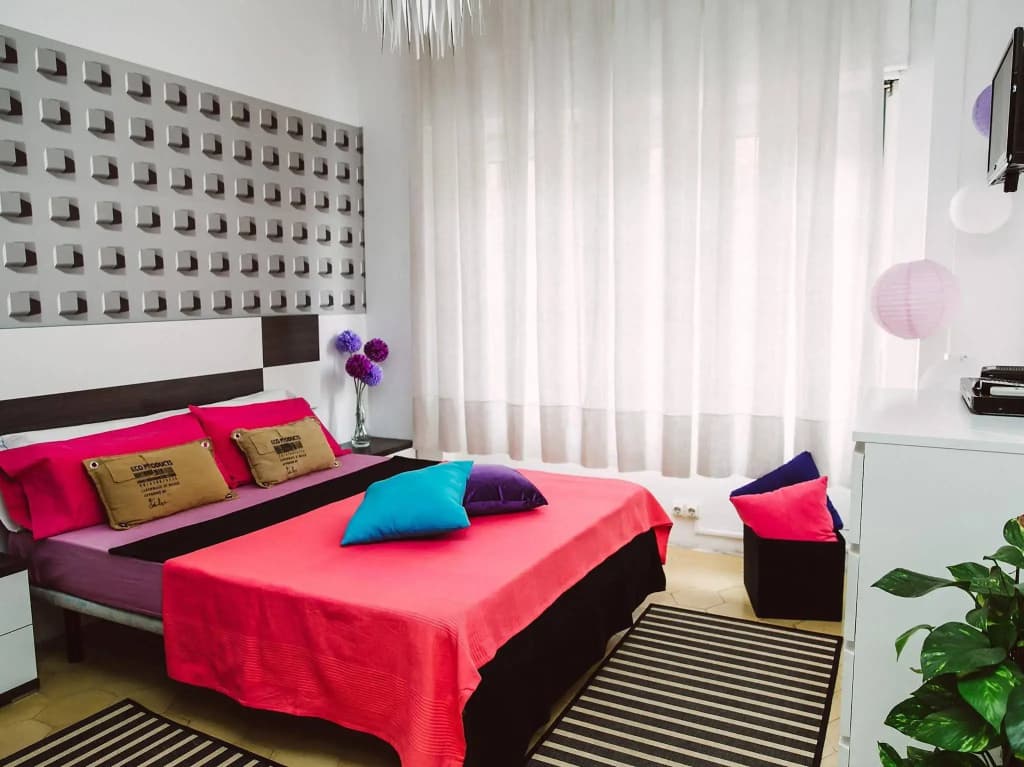 Rooms Hola BCN B & B - photo 2