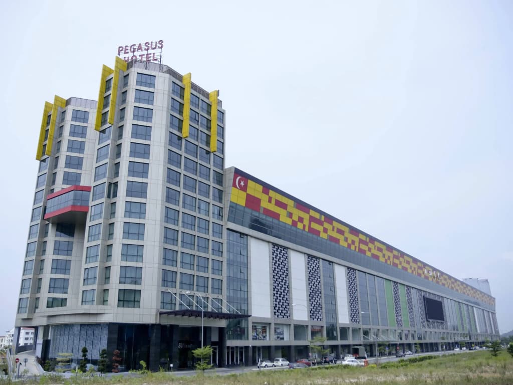 Pegasus Hotel Shah Alam - photo 1