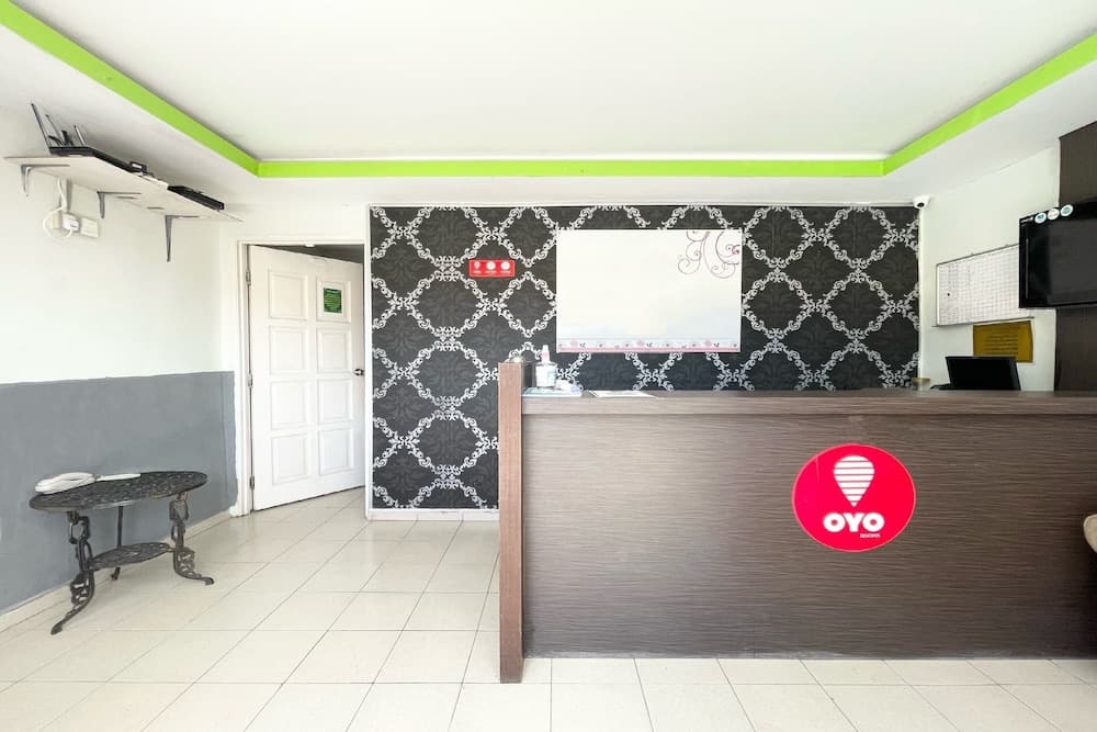 OYO 90324 Muar Station Hotel - photo 11