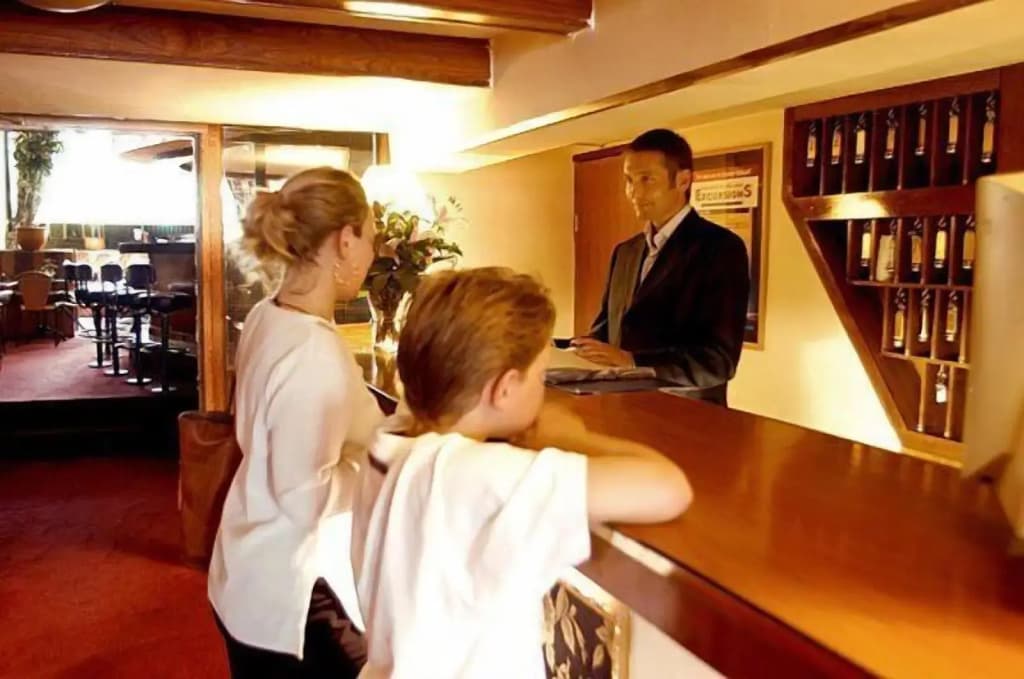Rembrandtplein Hotel - photo 24