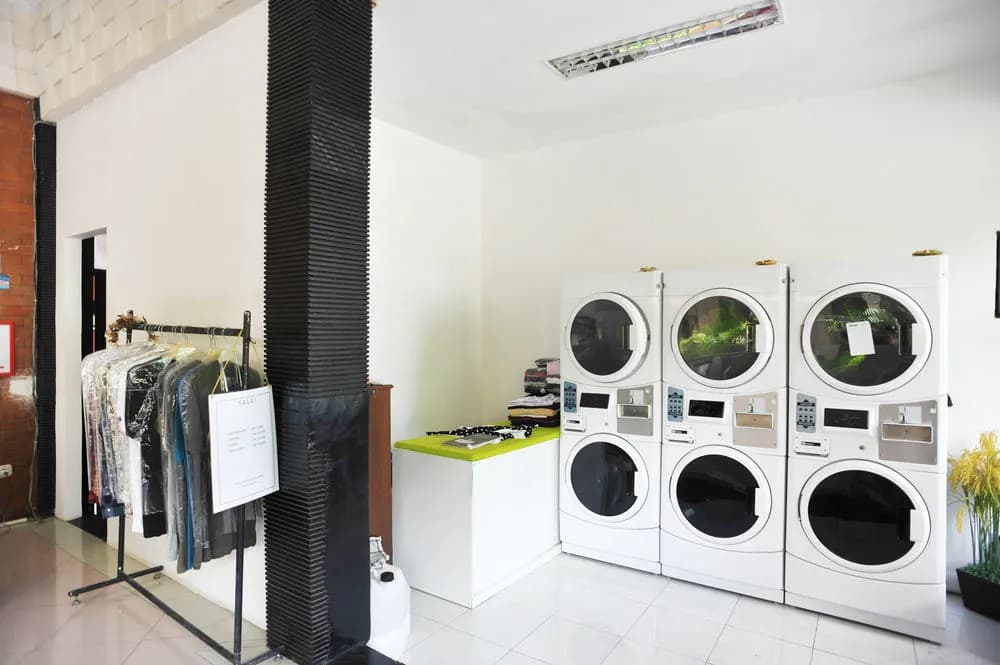 Airy Legian Dewi Sri Satu 14 Kuta Bali - photo 18
