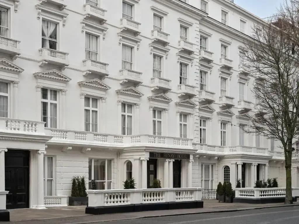 Hotel Henry VIII - photo 31