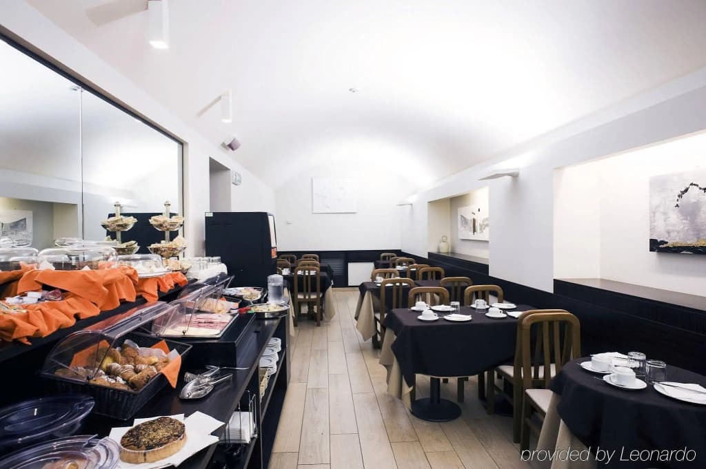 Hotel Select - photo 18
