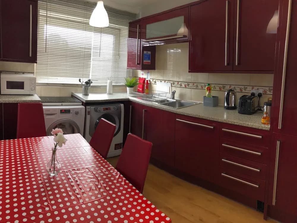 Euston Flat - photo 13