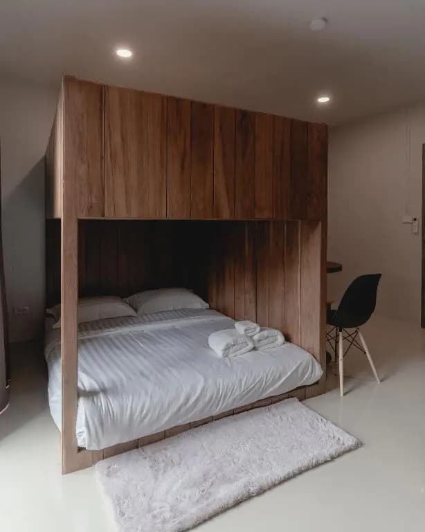 Psych Hostel - photo 3