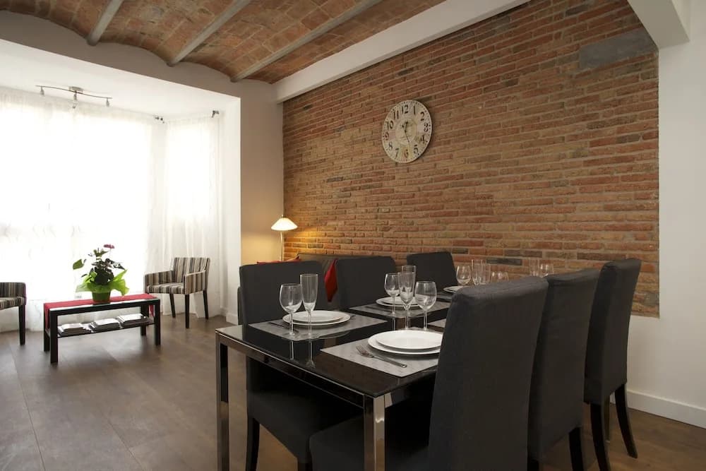 BarcelonaForRent Tucson Suites - photo 21