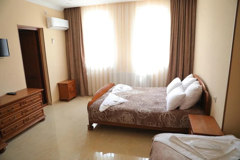Hotel Luxor - photo 6