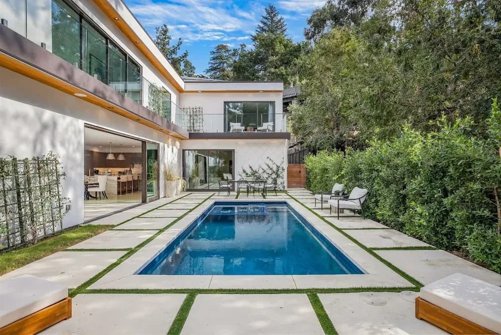 Laurel Canyon - Architectural Modern Estate With Pool & Landscaped Garden - photo 16