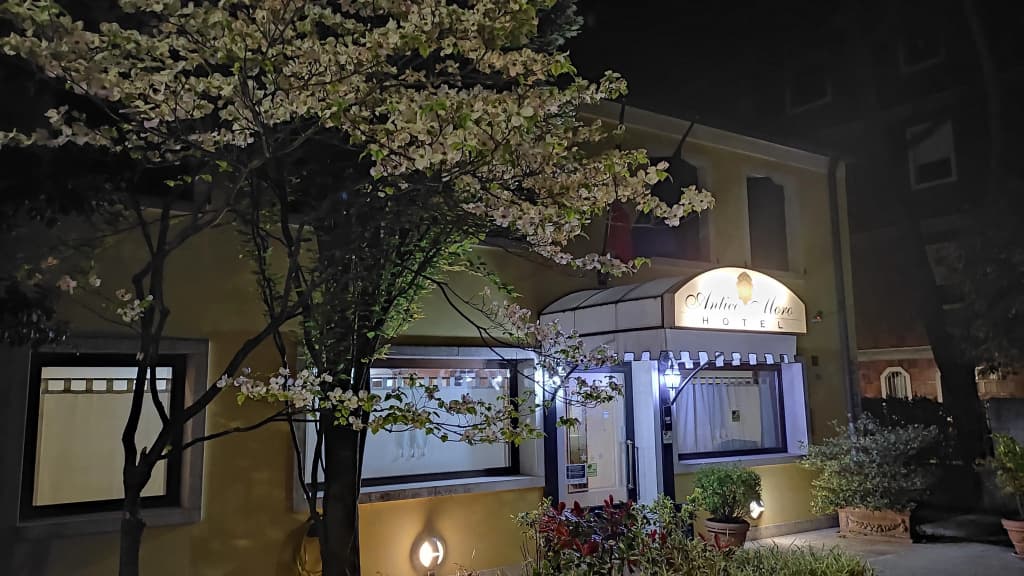 Hotel Antico Moro - photo 1