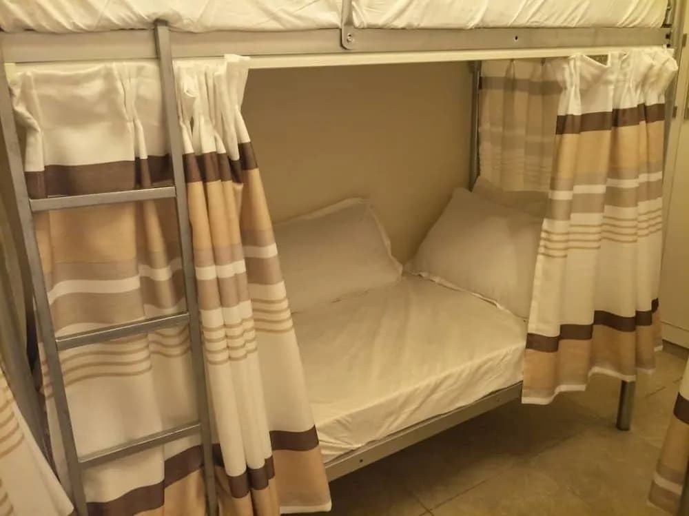 California Hostel - photo 4