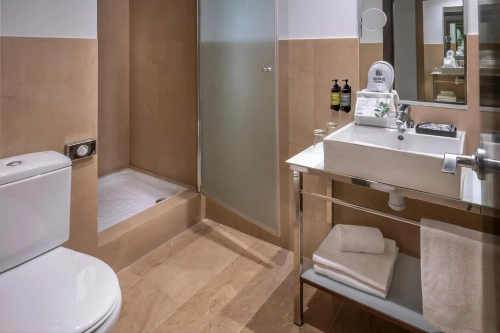 Serhs Del Port Hotel - photo 25