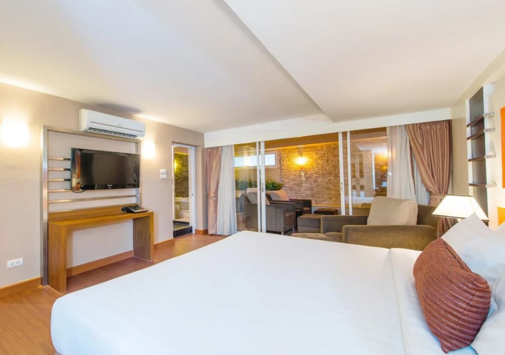 The Key Bangkok Hotel by Compass Hospitality - photo 7