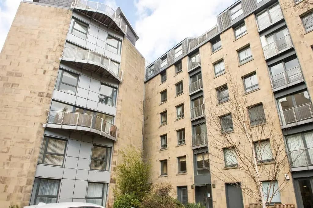 ALTIDO Alluring 3BR apt near the centre with parking - main photo