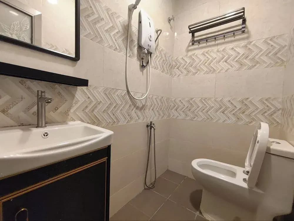 Hotel Mawar Inn - photo 40