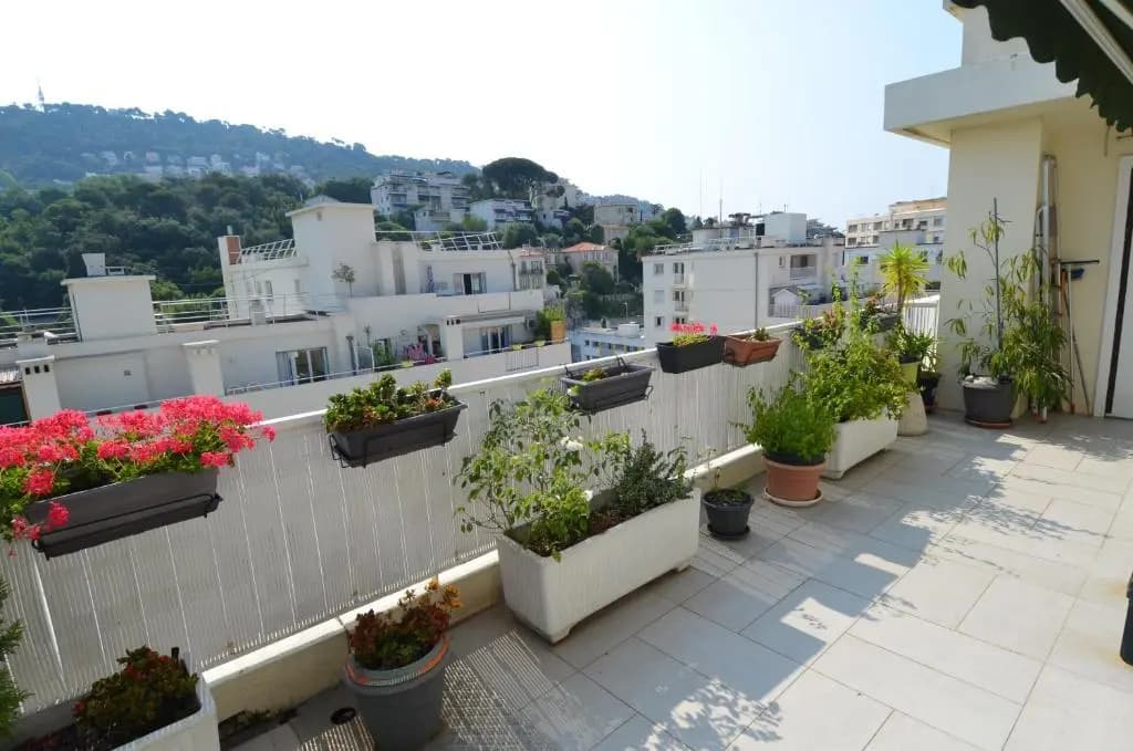 Appartement 4 personnes avec terrasse et parking le port de Nice - photo 5