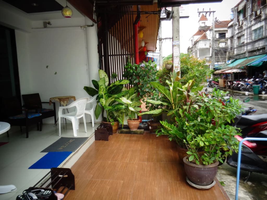 BGW Phuket - Hostel - photo 19